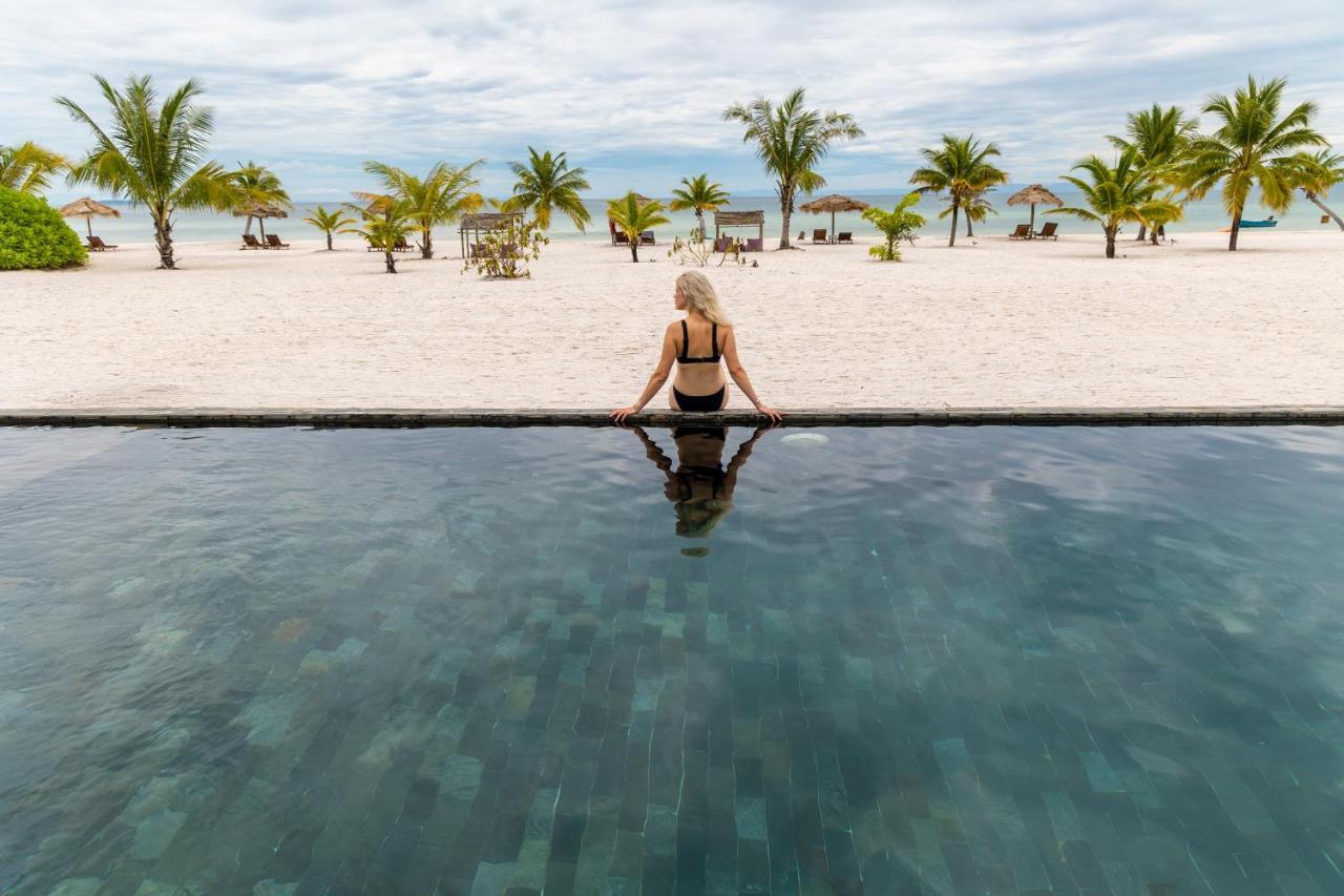 The Secret Garden Koh Rong Hotell Pagoda Beach Exteriör bild