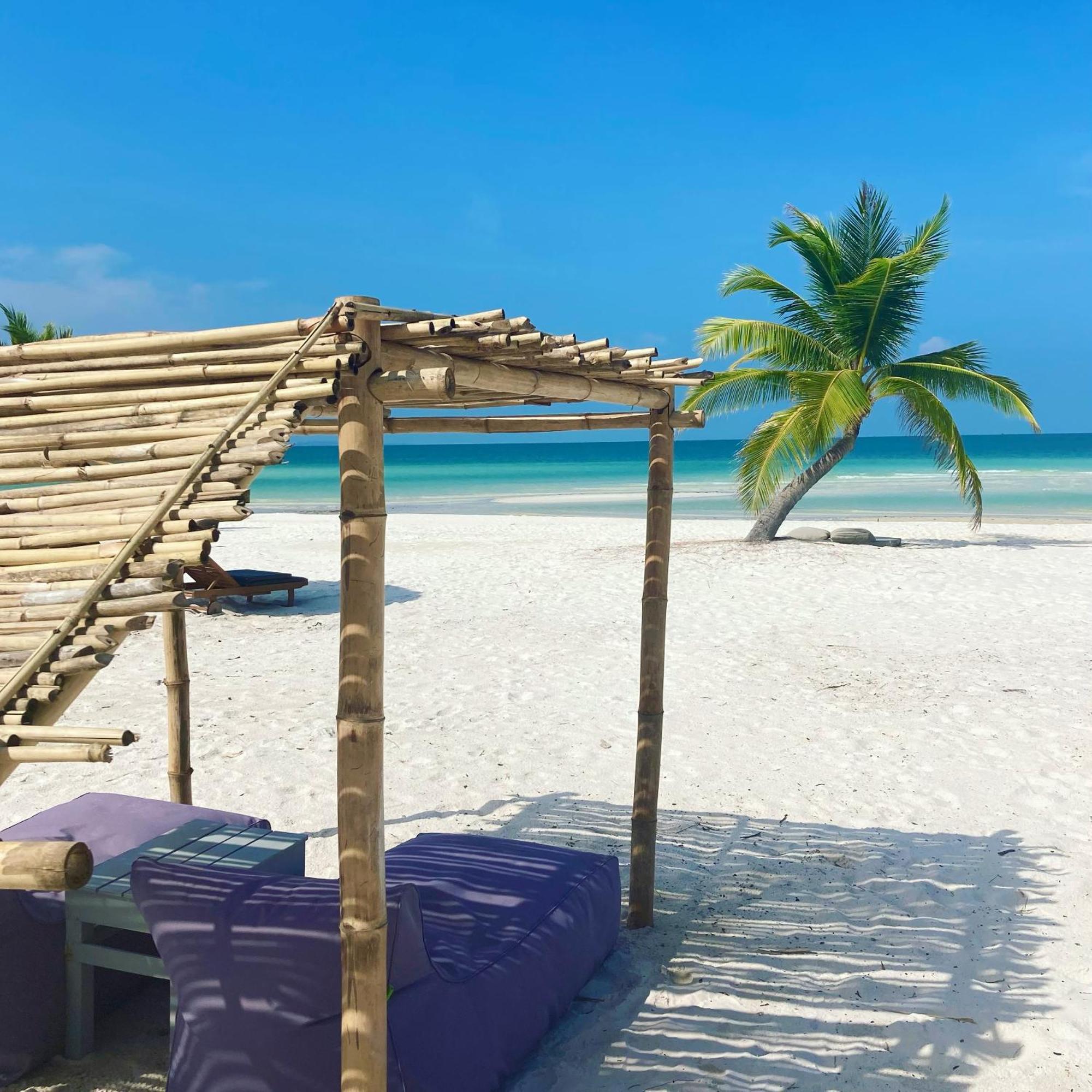 The Secret Garden Koh Rong Hotell Pagoda Beach Exteriör bild