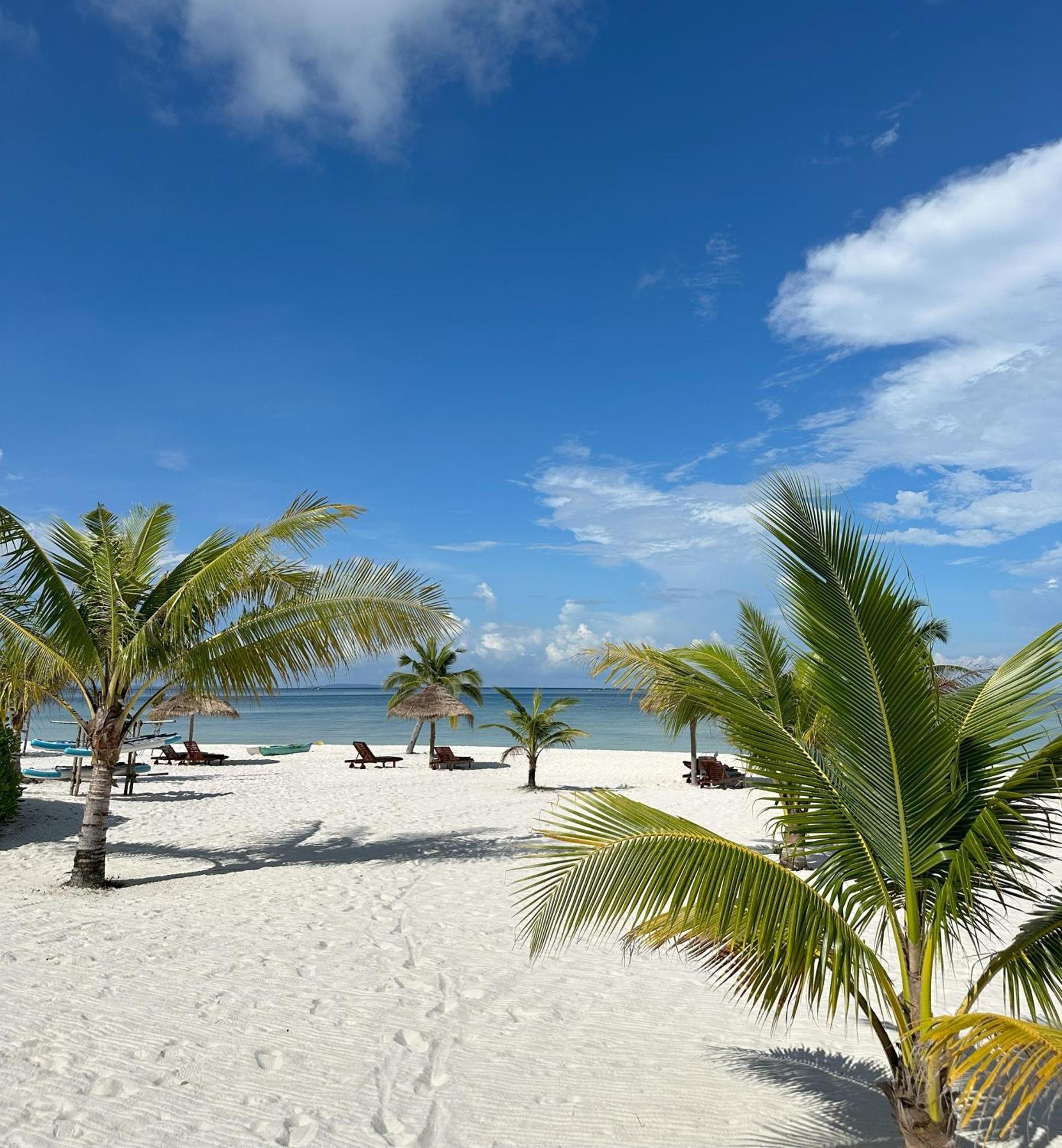 The Secret Garden Koh Rong Hotell Pagoda Beach Exteriör bild