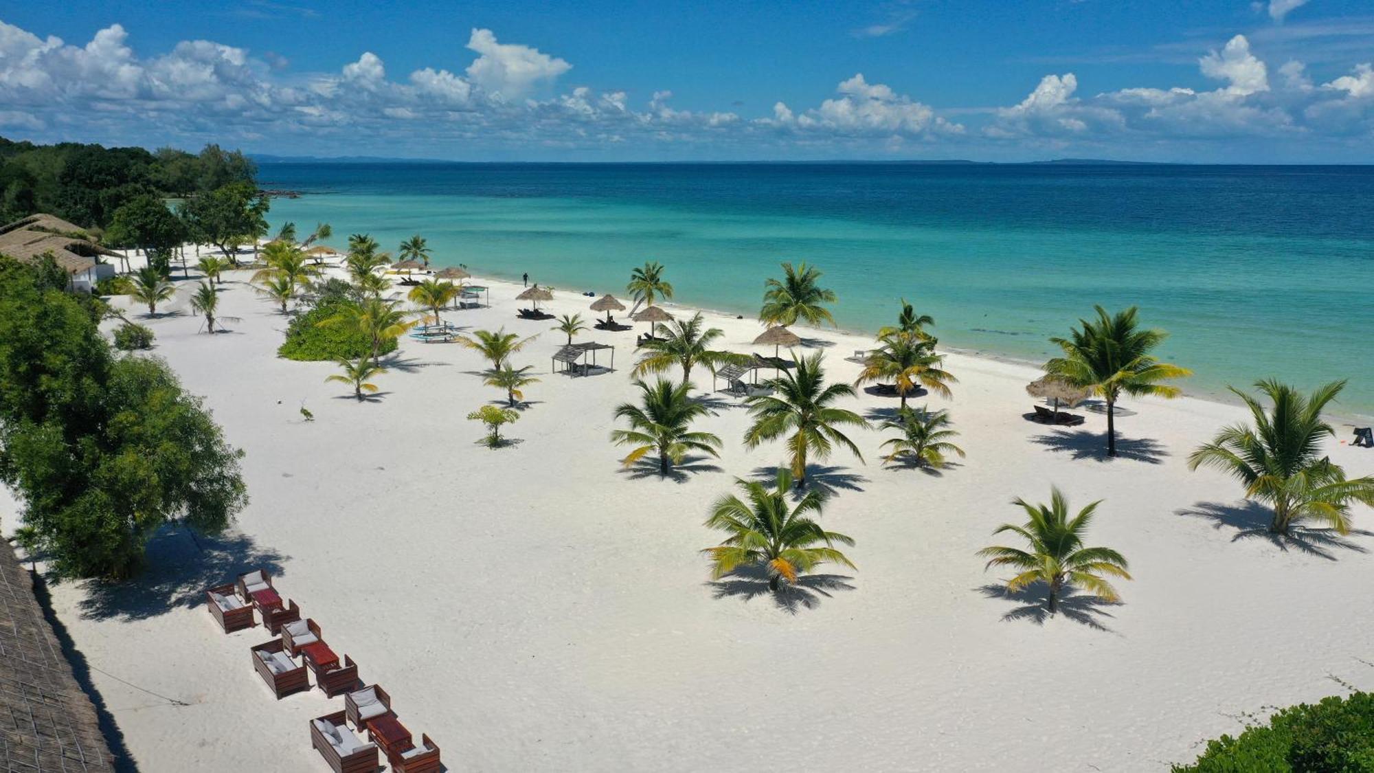 The Secret Garden Koh Rong Hotell Pagoda Beach Exteriör bild